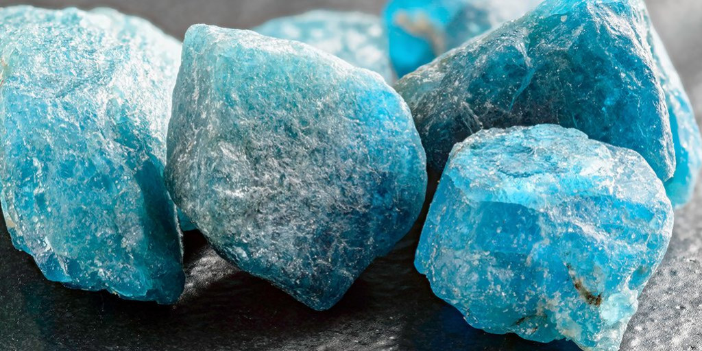L'Apatite bleu ferait maigrir.   Détox ou intox ??? 